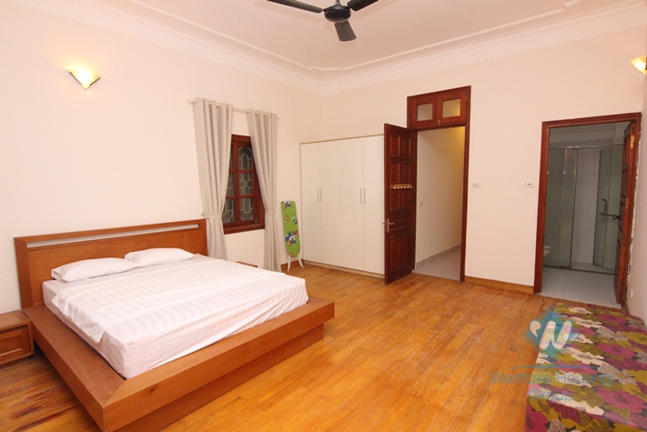 A spacious 1 bedroom apartment for rent in Tay ho, Ha noi